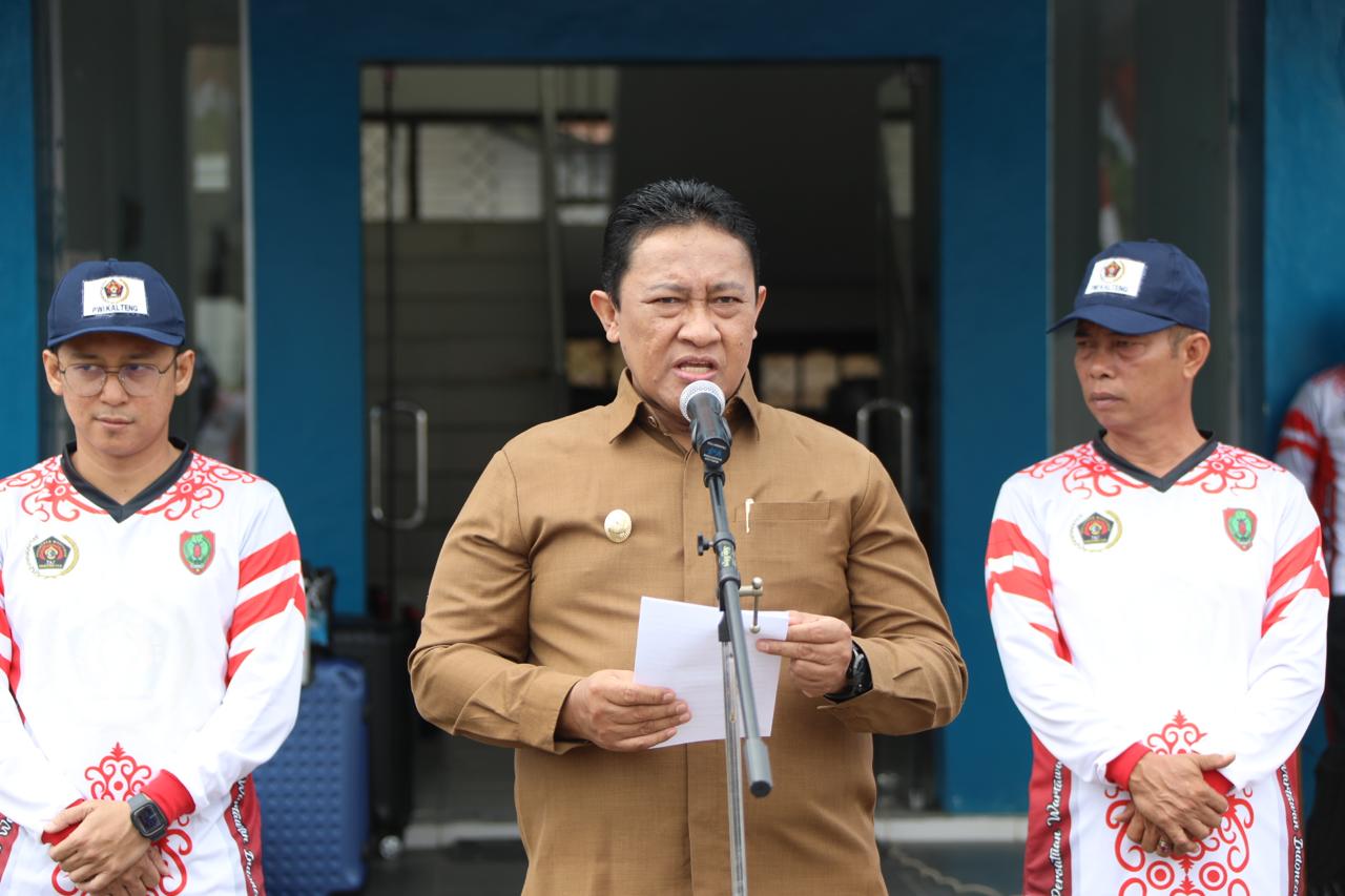 Wagub Edy Pratowo Lepas Kontingen Porwanas XIV Kalteng