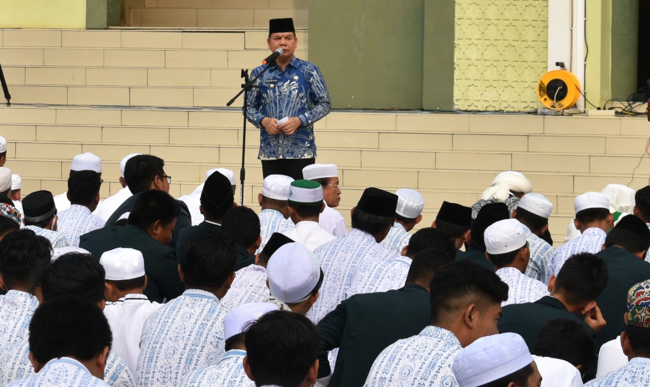 Ribuan Masyarakat Kapuas Ikuti Sholat Istisqo