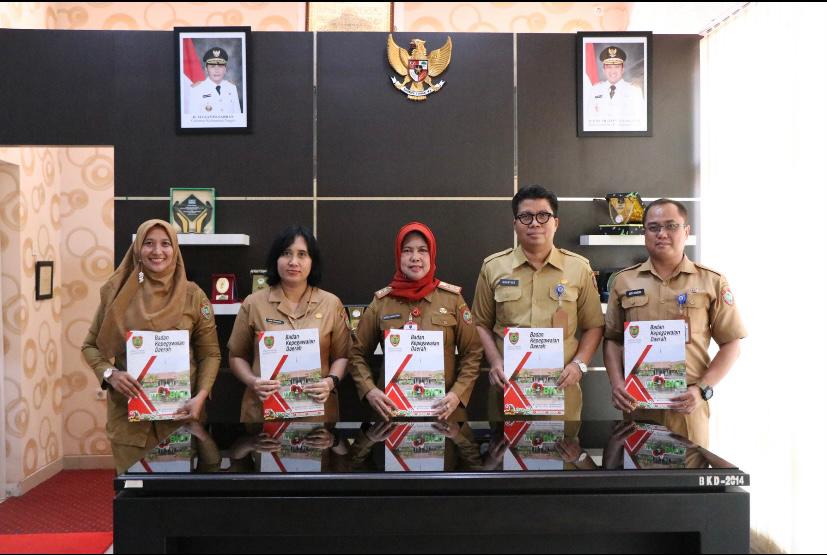 BKD Prov. Kalteng Laksanakan Penandatanganan Pakta Integritas dan Pengucapan Ikrar Netralitas ASN