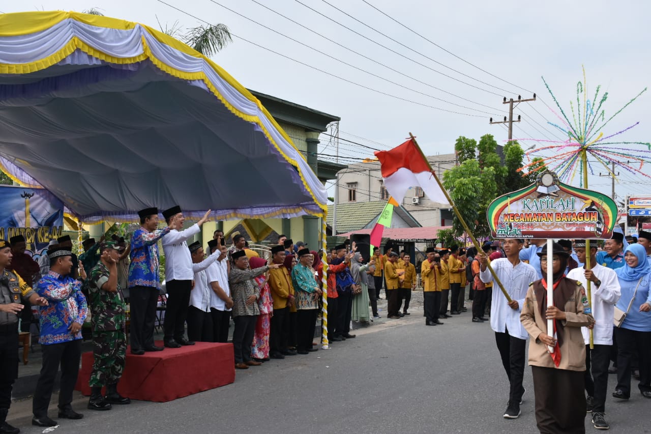 Pawai Ta`aruf Awali MTQ ke 44