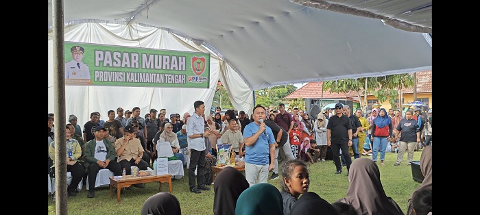 Ribuan Masyarakat Pangkalan Banteng Antusias, Gubernur Kalteng Buka Pasar Murah secara Serentak
