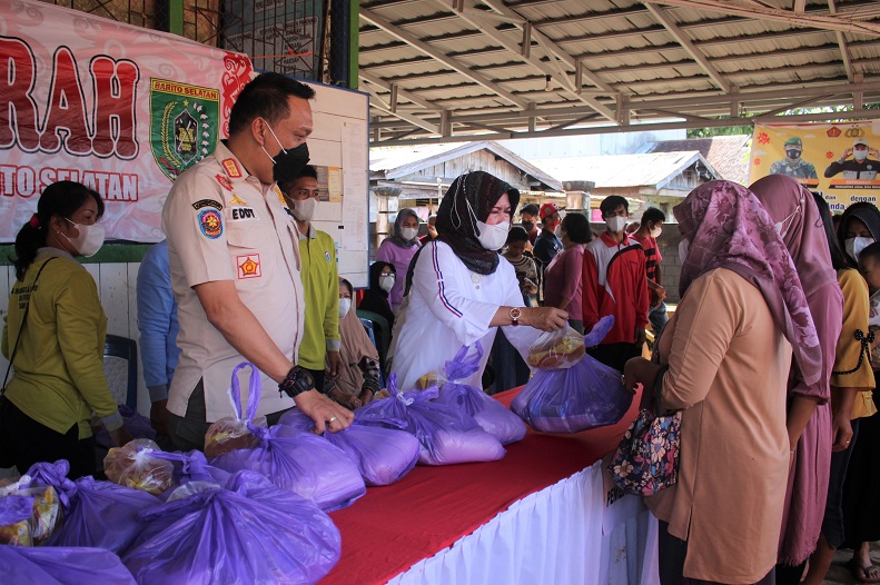 Pemkab Barito Selatan Kembali Gelar Pasar Murah di Desa Patas 1
