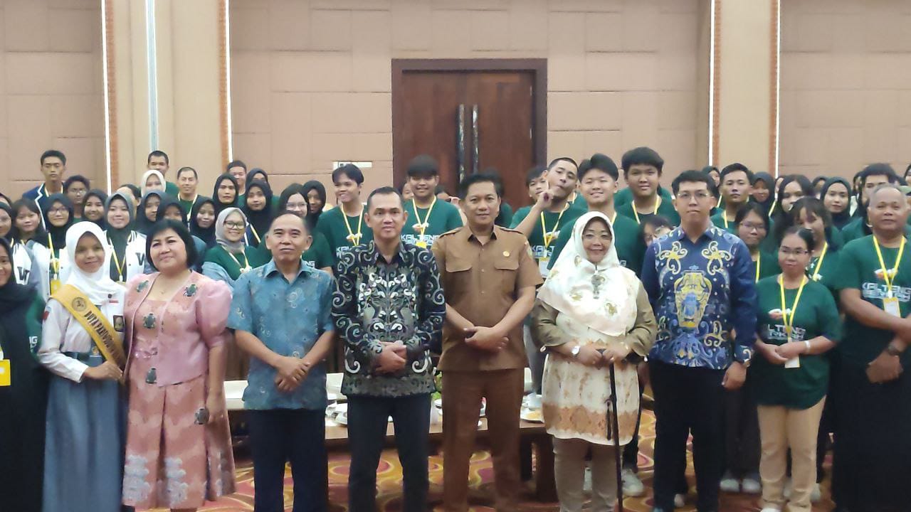 Pelatihan Debat dan Public Speaking SMA 2024, Kadisdik Kalteng : Dorong SDM Unggul