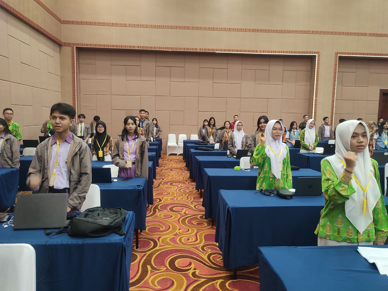 Olimpiade Bahasa Jerman, Kadisdik Kalteng : Seleksi Regional Menuju Tingkat Nasional