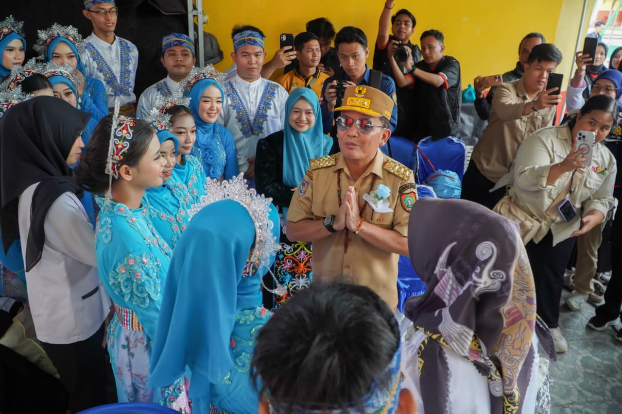 Gubernur Kalteng Agustiar Sabran Resmikan Unit Layanan Disabilitas dan Buka Fiksi ABK 2025