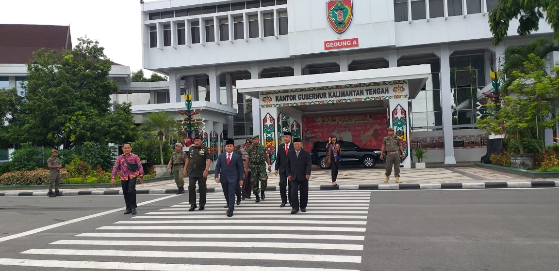 Gubernur Kalteng H. Sugianto Sabran Pimpin Upacara Peringatan ke-71 Hari Bela Negara 