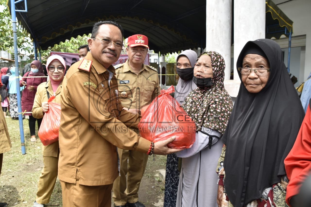 Bersamaan Groundbreaking RSUD Wilayah Barat, Pemprov Kalteng Gelar Pasar Penyeimbang dan Pengobatan Gratis