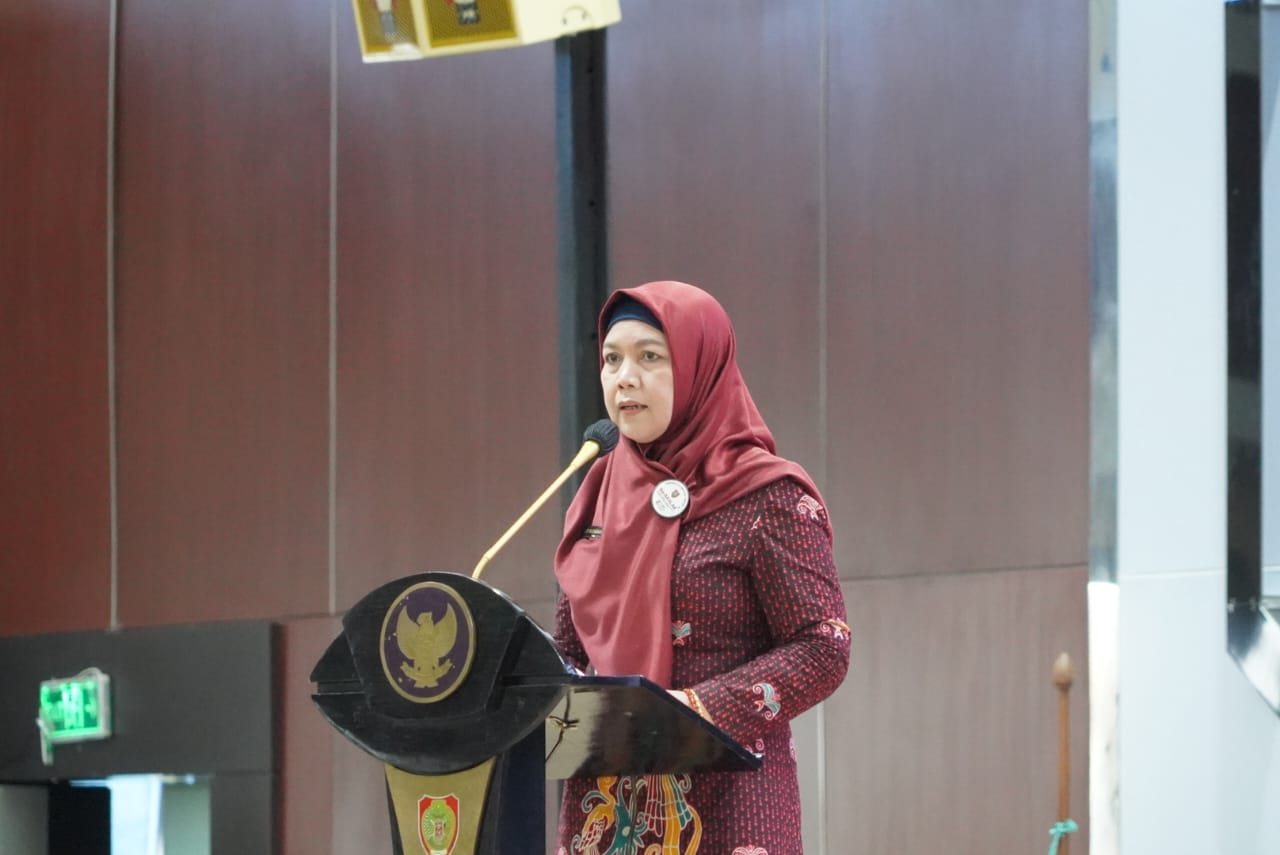 Buka Rapat Optimalisasi dan Sosialisasi Pajak dan Retribusi Daerah Tahun 2024, Asisten Ekbang Sebut Capaian Realisai PAD Kalteng 102,62%