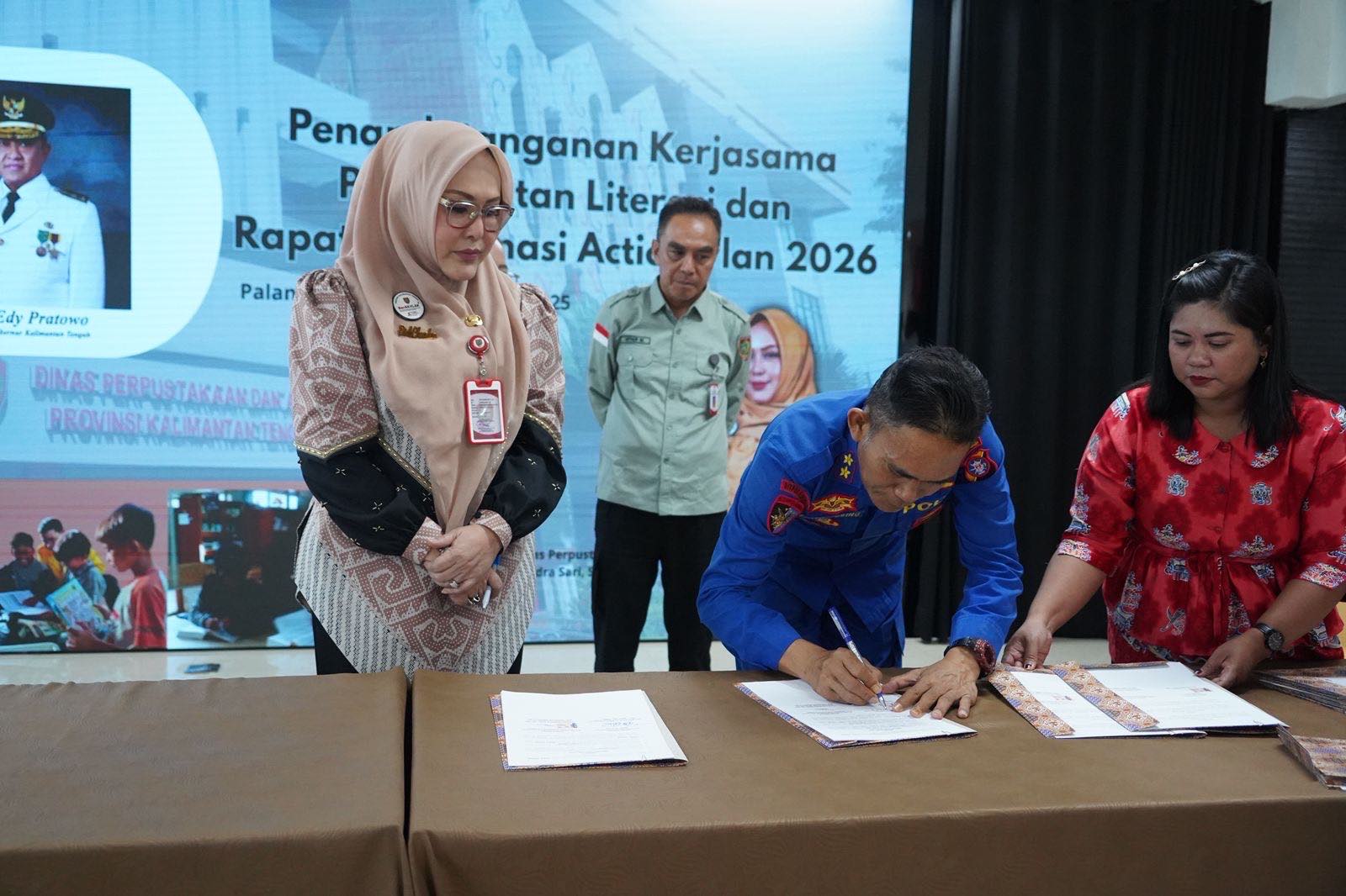 Tingkatkan Indeks Literasi, Dispursip Kalteng Gandeng 16 Mitra Strategis Susun Action Plan 2026