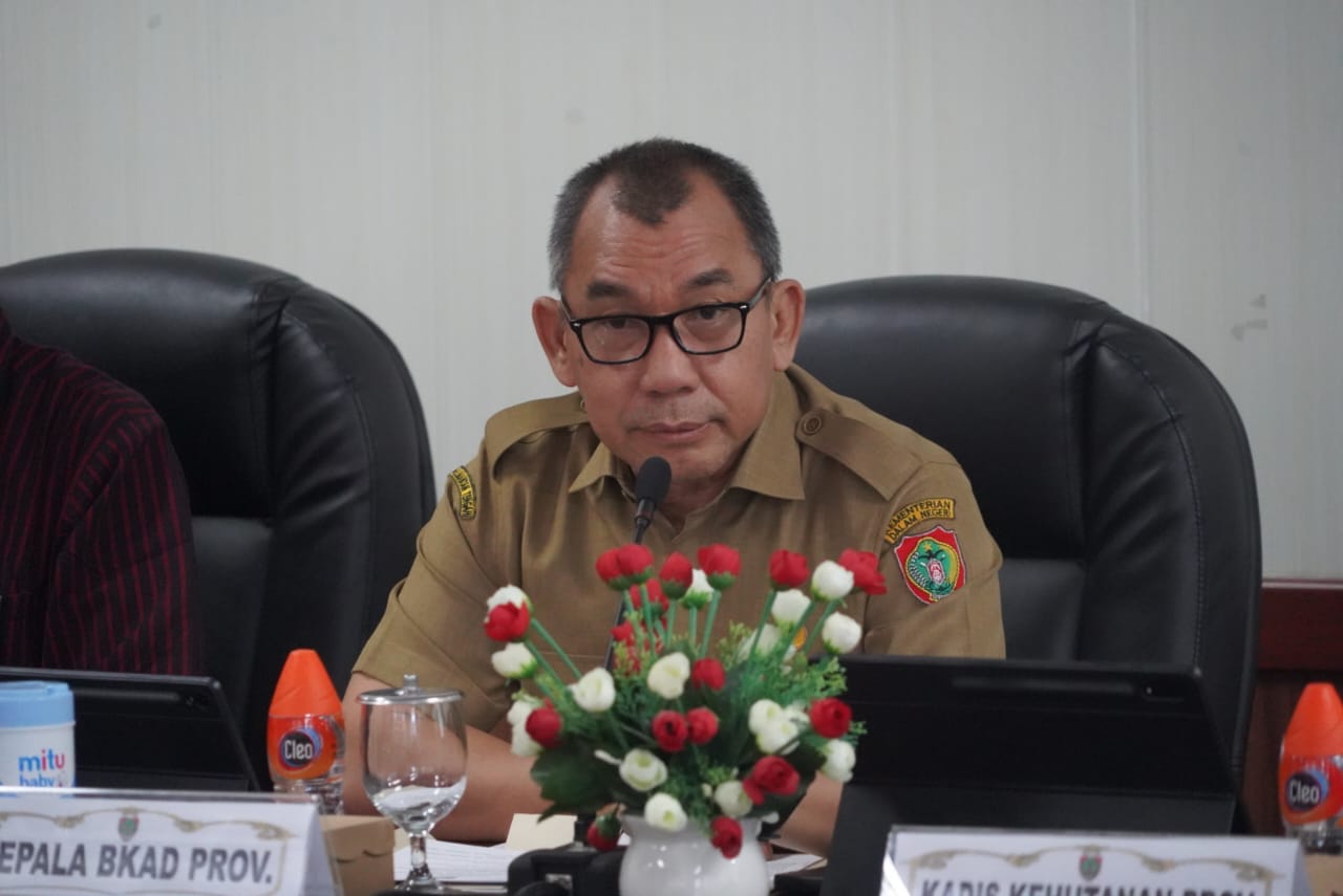 Wakili Sekda, Kepala BKAD Pimpin FGD Dana Bagi Hasil Dana Reboisasi Prov. Kalteng