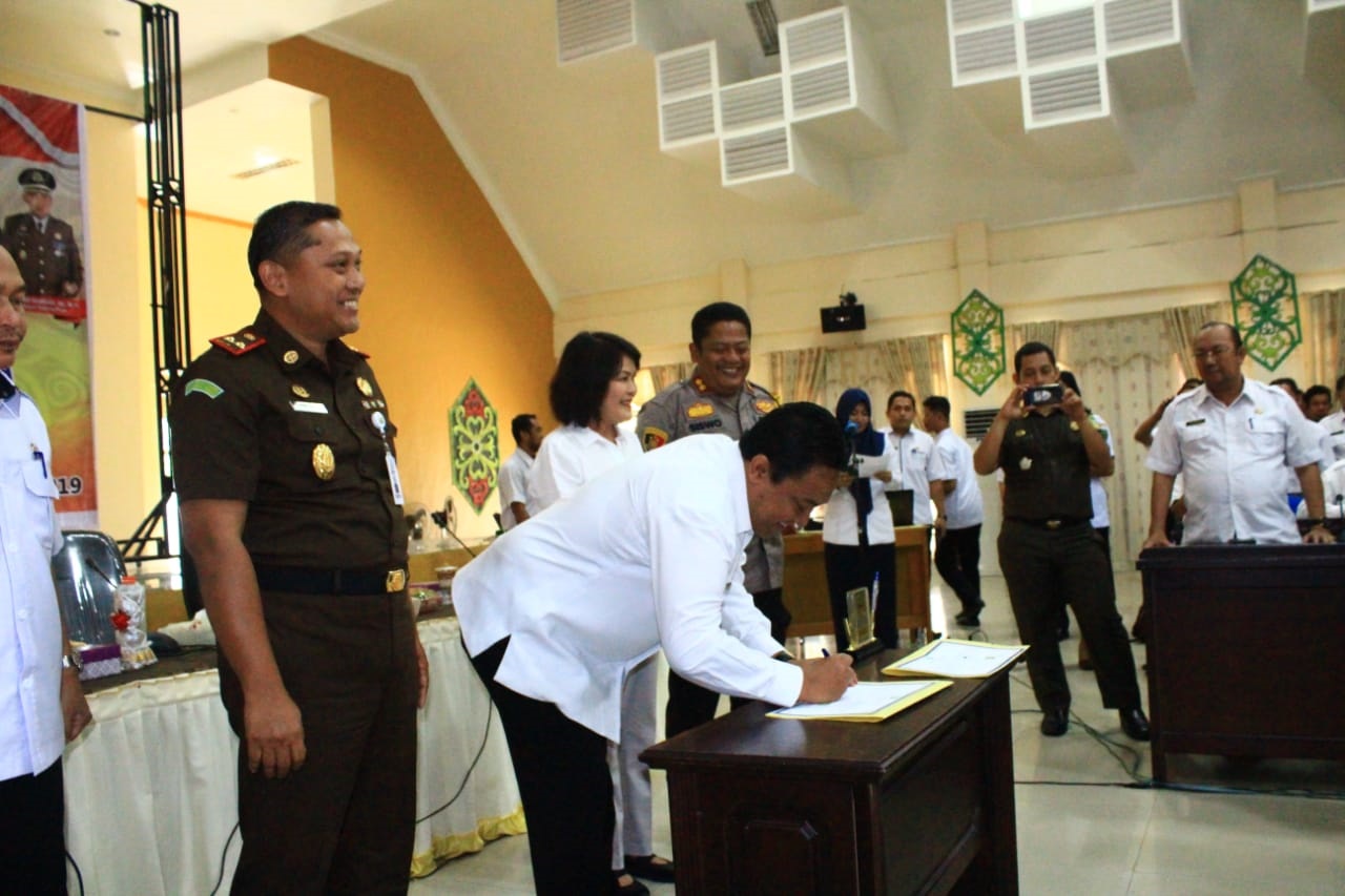 Bupati Pulang Pisau Sepakat Tandatangani MoU Bersama Kajari
