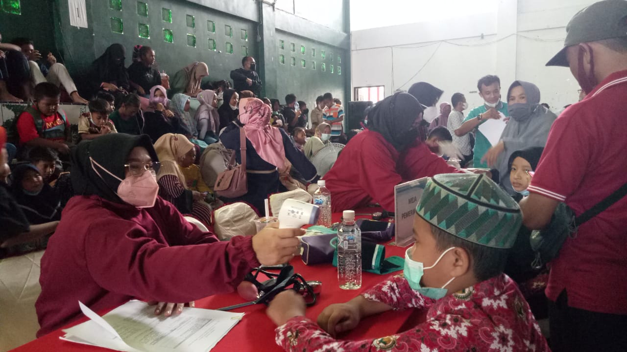 Masyarakat Kecamatan Hanau Antusias Ikuti Vaksinasi Covid-19