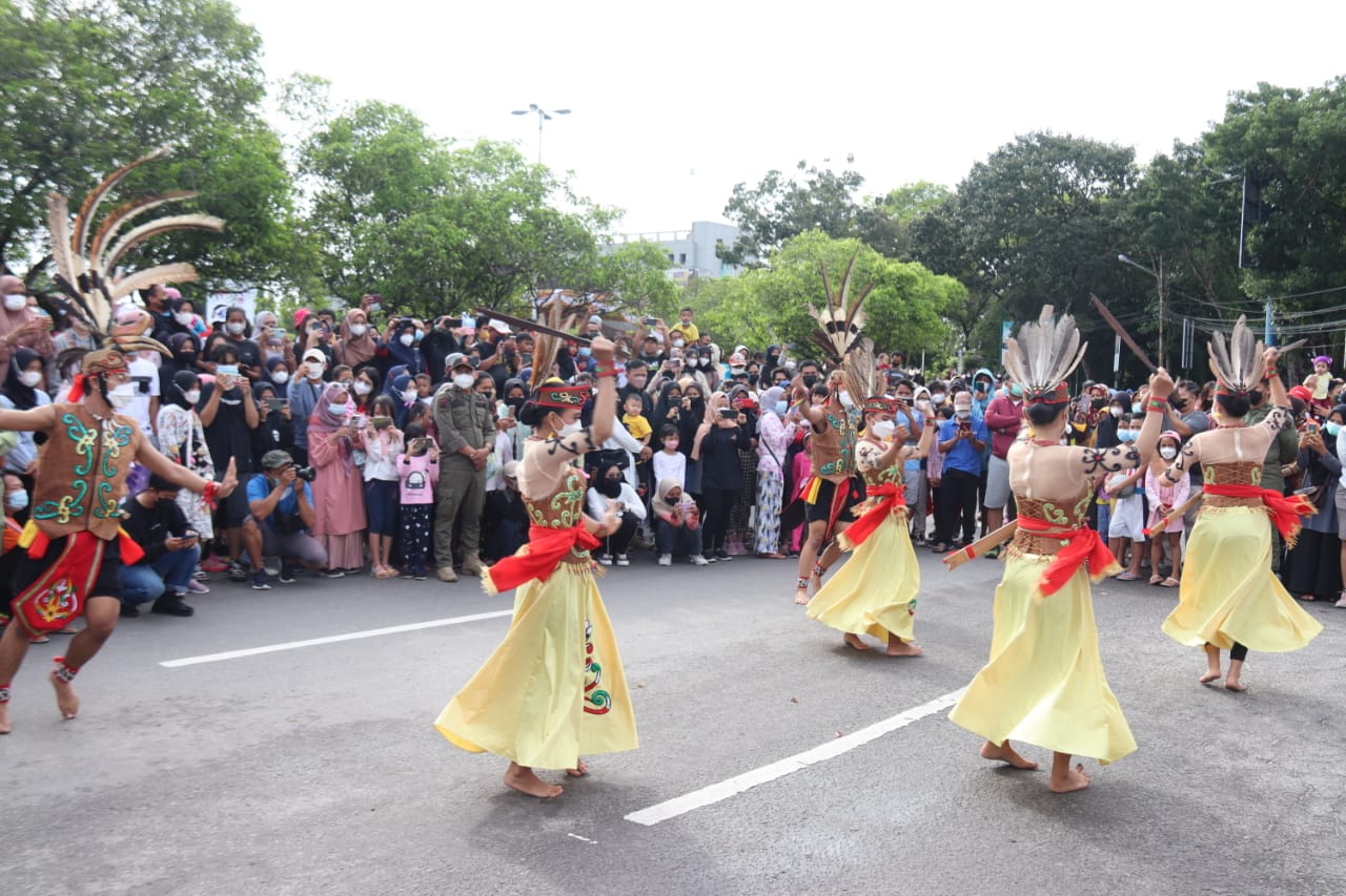 Car Free Day Mampu Obati Kerinduan Pelaku Seni Unjuk Kreativitas