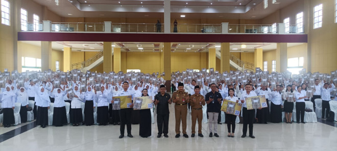 Sebanyak 947 PPPK Formasi 2023 Kabupaten Kobar Terima SK Pengangkatan