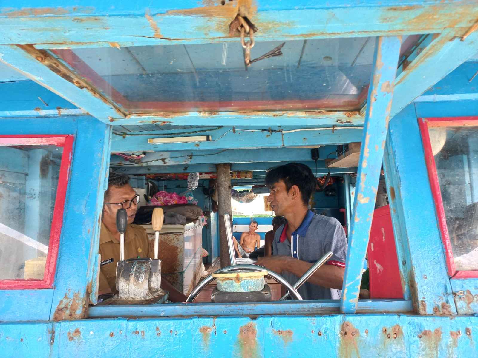 Layanan Pelabuhan Perikanan Kuala Pembuang bagi Nelayan Kalteng