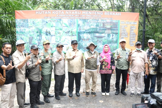 Menteri Kehutanan Raja Juli Antoni Resmikan Kawasan Rehabilitasi & Konservasi Orang Utan Nyaru Menteng 