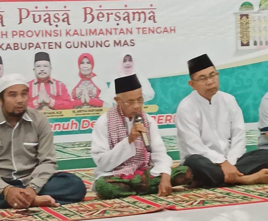 Safari Ramadan di Masjid Nurul Huda Rungan Barat Gumas, Pemprov Kalteng Ajak Masyarakat Tetap Prokes dan Vaksin Booster