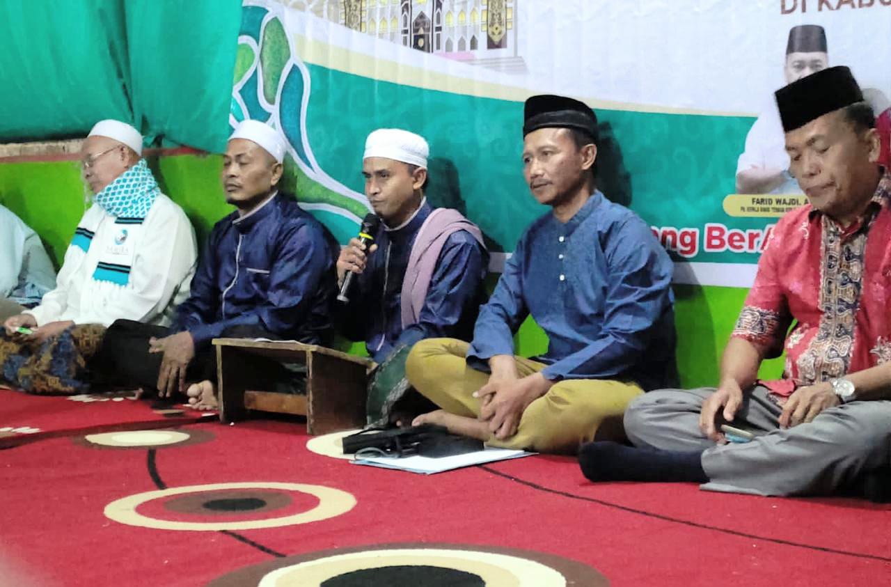 Safari Ramadan di Masjid Siratal Mustaqin Tumbang Jutuh Gumas, Masyarakat Diajak Saling Berbagi di Bulan Suci