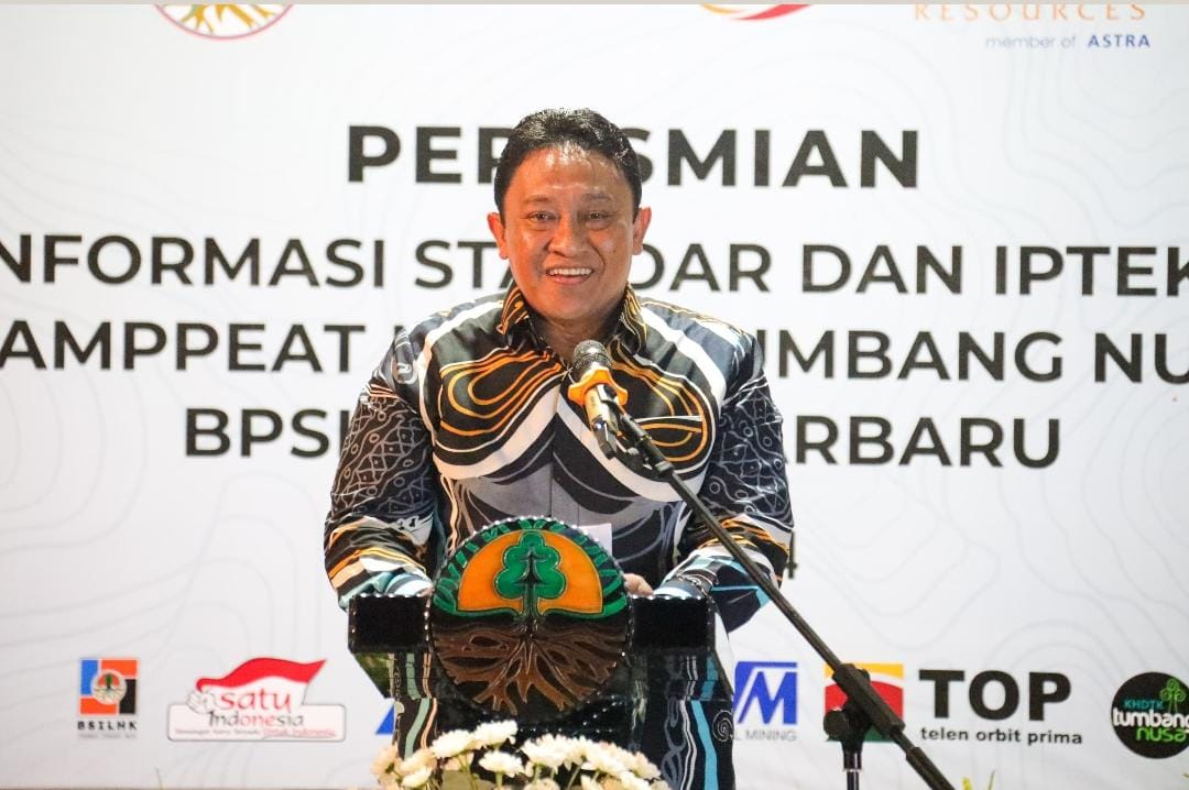 Menteri LHK Resmikan Pusat Informasi Standar dan IPTEK Gambut Camppeat KHDTK Tumbang Nusa, Pulang Pisau