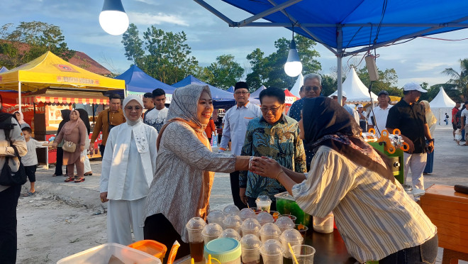 Resmikan Taman Kolaborasi, Bupati Hj. Nurhidayah Dukung Pemanfaatan Ruang Publik