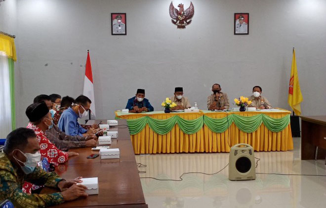 Upaya Penguatan Kelembagaan dan Pemberdayaan FPK, Badan Kesbangpol Gelar Silaturahmi dan Halal Bihalal dengan FPK dan FKUB
