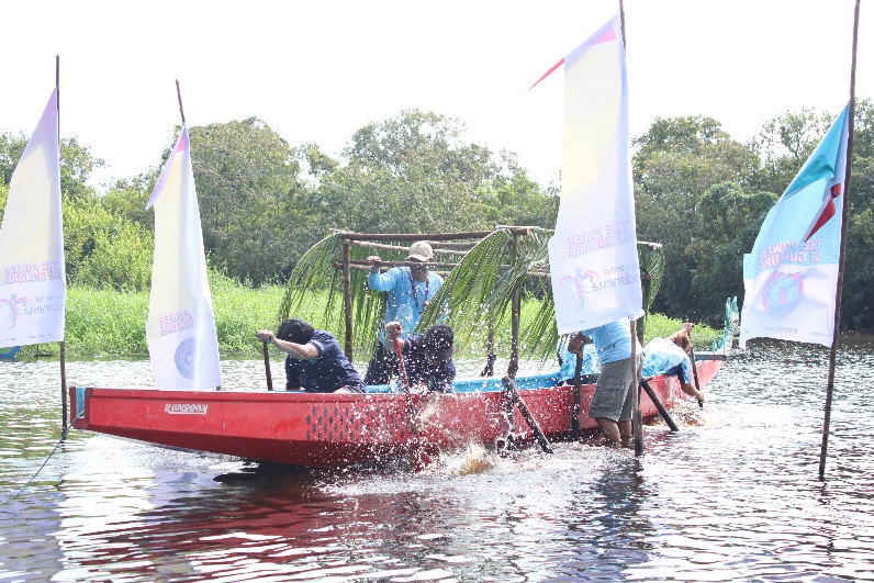 Perlombaan Tradisional Besei Kambe Kembali Semarakkan FBIM Tahun 2024