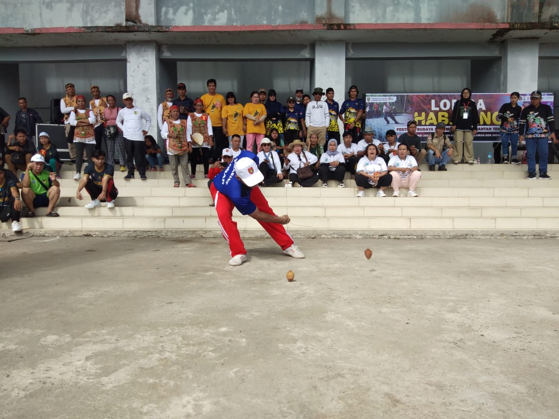 Lestarikan Warisan Masa Lampau, Lomba Habayang Meriahkan FBIM 2024