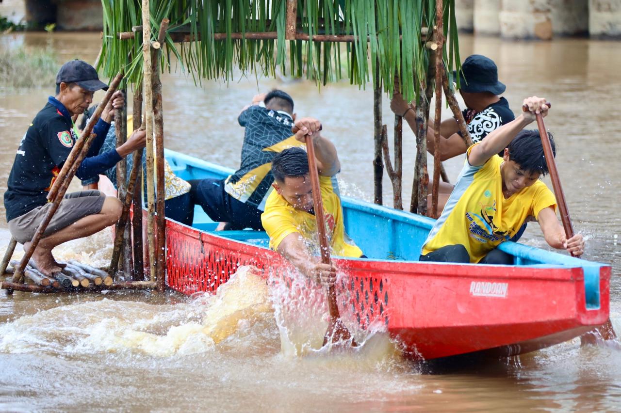 Lestarikan Olahraga Tradisional, Lomba Besei Kambe Jadi Unggulan pada FBIM 2025