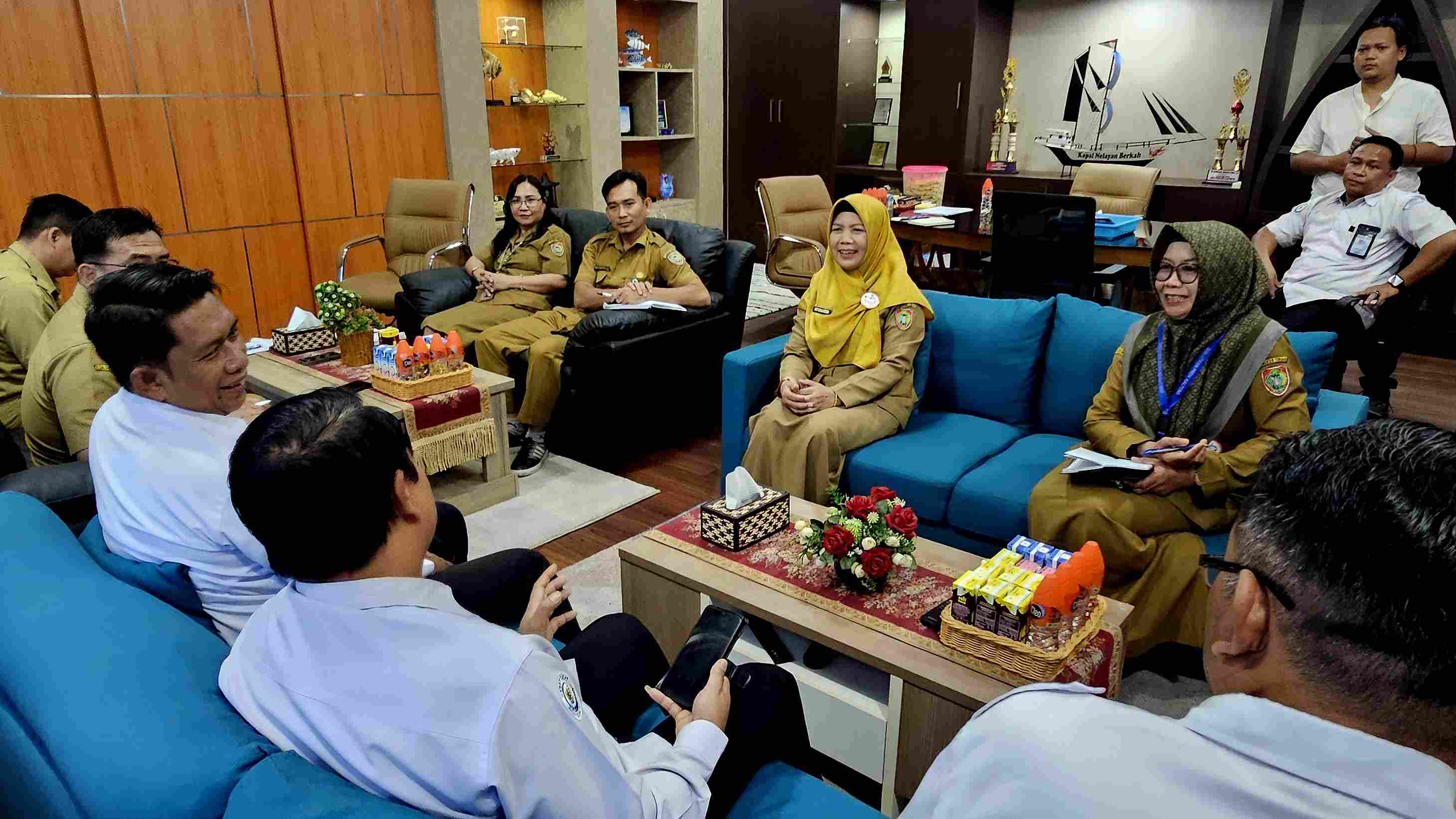 Kepala Dislutkan Prov. Kalteng Terima Kunjungan Badan Mutu KKP dan BPBAT Mandiangin