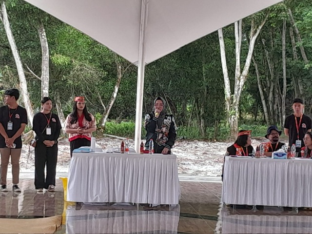 FBIM 2025 Angkat Kearifan Lokal Lewat Lomba Manjawet Uwei/ Anyaman Rotan