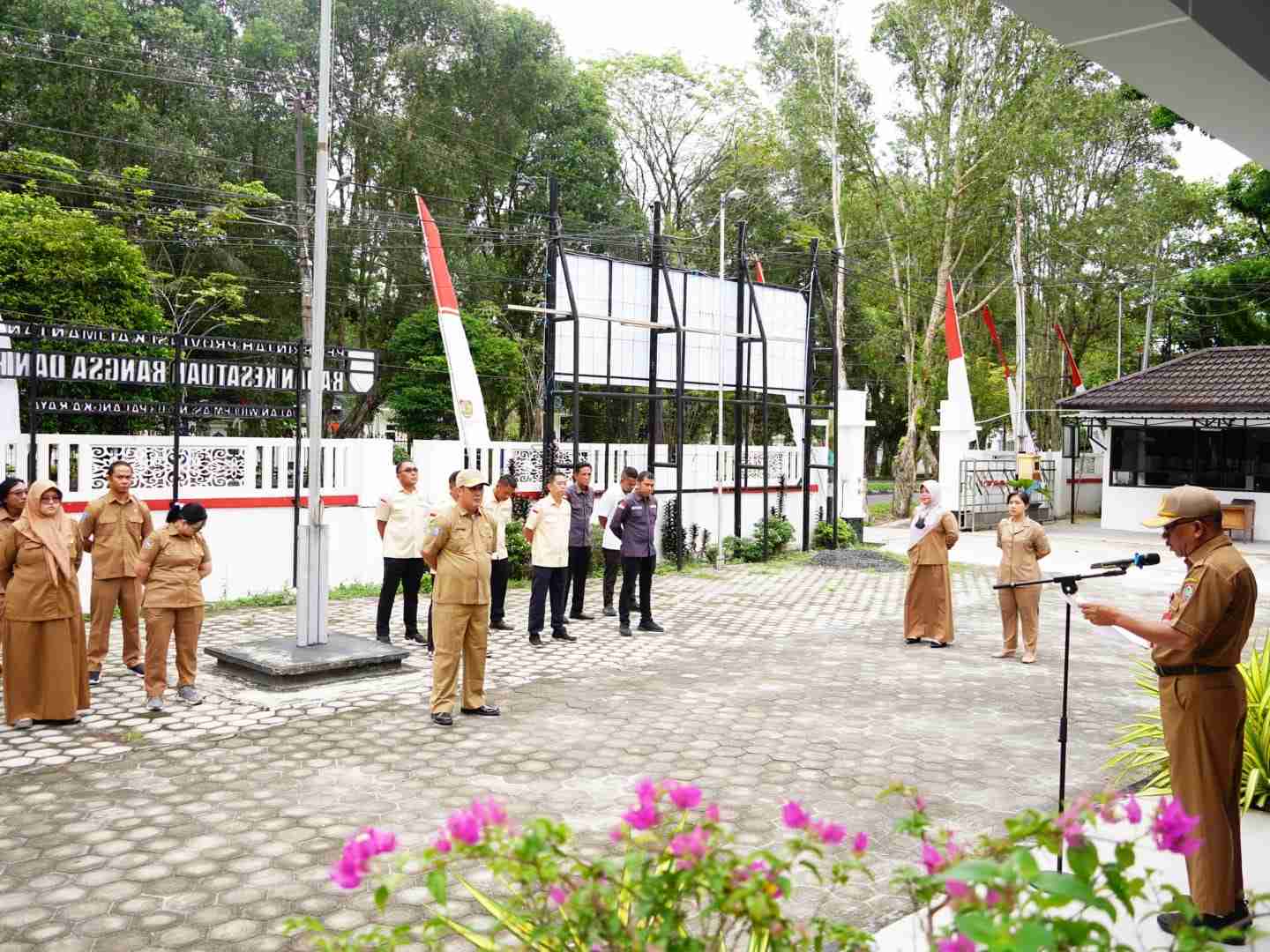 Badan Kesbangpol Kalteng Gelar Upacara Harkitnas 2025, Tekankan Semangat Persatuan Menuju Kalteng Berkah Kalteng Maju