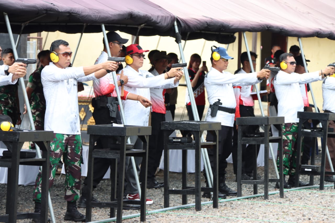 Sahli Gubernur Yuas Elko Hadiri Pembukaan Kejuaraan Menembak Kapolda Cup 2023