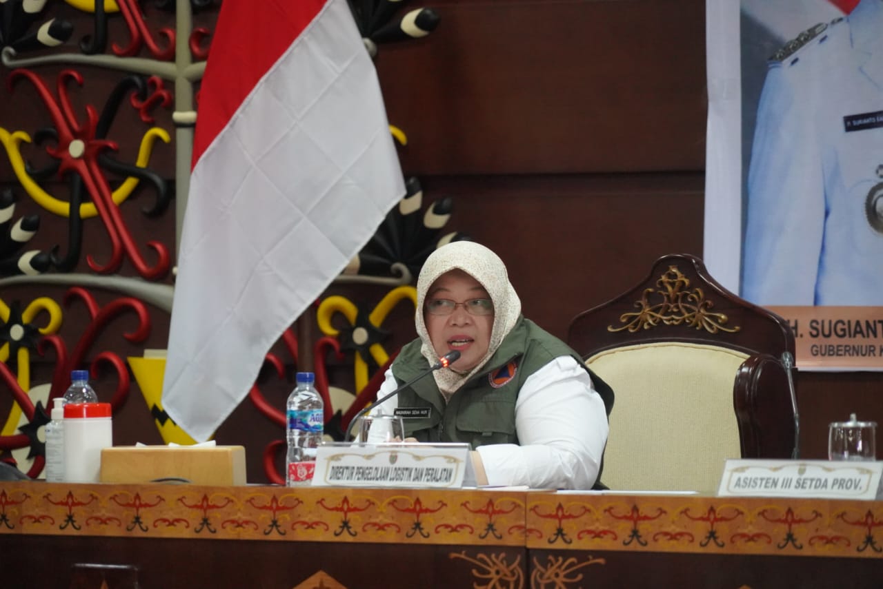 Asisten Adum Sri Suwanto Pimpin Rapat Evaluasi Teknis Penanganan Karhutla 2023 dan Kesiapan Anggaran Karhutla 2024, serta Rapat Koordinasi Logistik dan Peralatan Provinsi Kalteng 