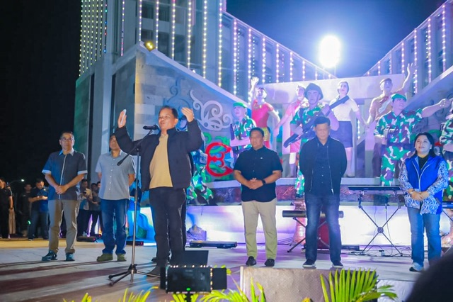 Huma Betang Night Kembali Digelar untuk Keenam Kalinya, Gubernur Kalteng Tegaskan Komitmen Lestarikan Budaya dan Dorong UMKM