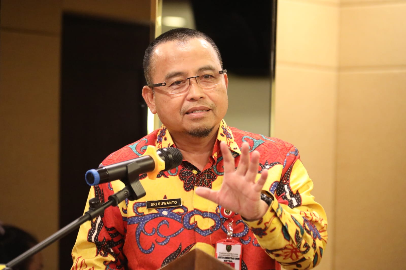 Asisten Adum Buka Kick Off Inkubasi Bisnis Prov. Kalteng