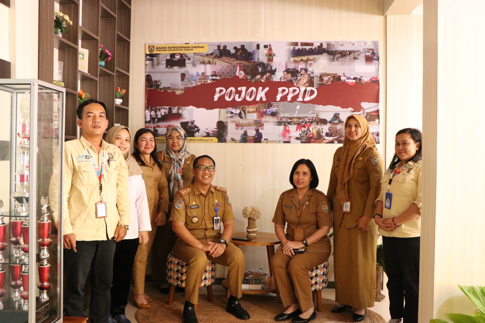 BKD Terima Kunjungan Diskominfosantik Prov. Kalteng Dalam Rangka Pembinaan dan Evaluasi Pelaksanaan Kebijakan Layanan Informasi Publik