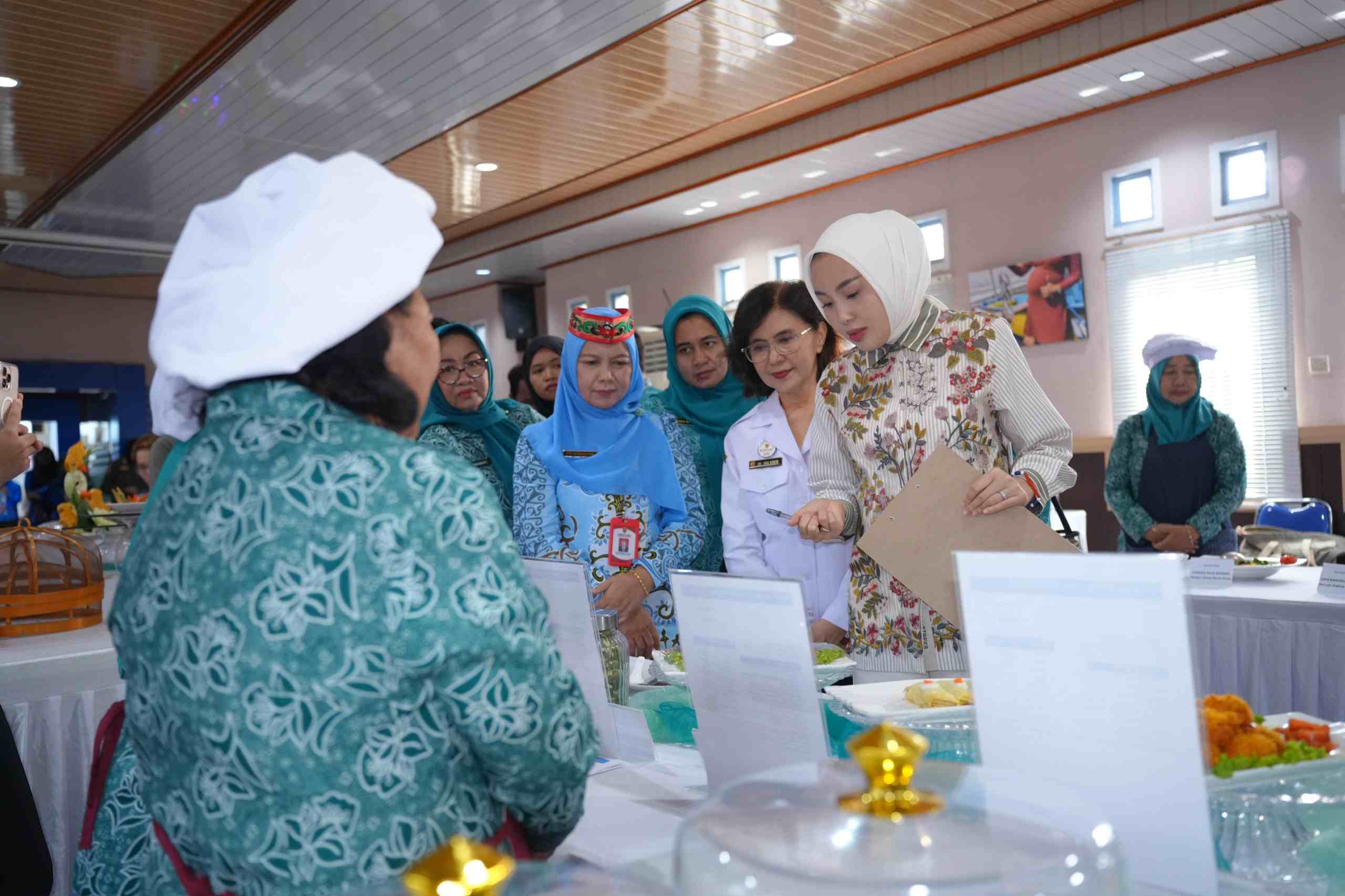 Dislutkan Gelar Lomba Masak Serba Ikan Tingkat Prov. Kalteng Tahun 2025, Sukamara Juara Umum