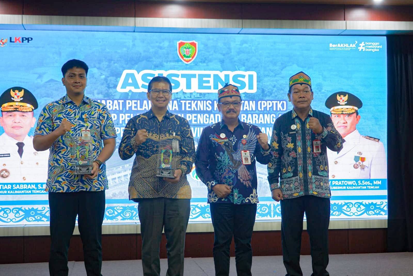 Pemprov Kalteng Gelar Asistensi PPTK, Asisten Ekbang Herson B. Aden Tegaskan Profesionalisme dan Integritas Pengadaan   