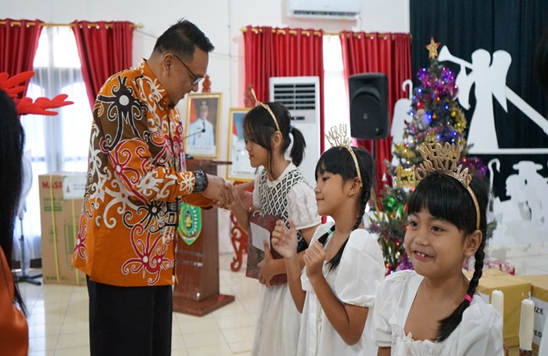 Perayaan Natal DWP Barito Selatan 2024, Pentingnya Tingkatkan SDM Berkualitas