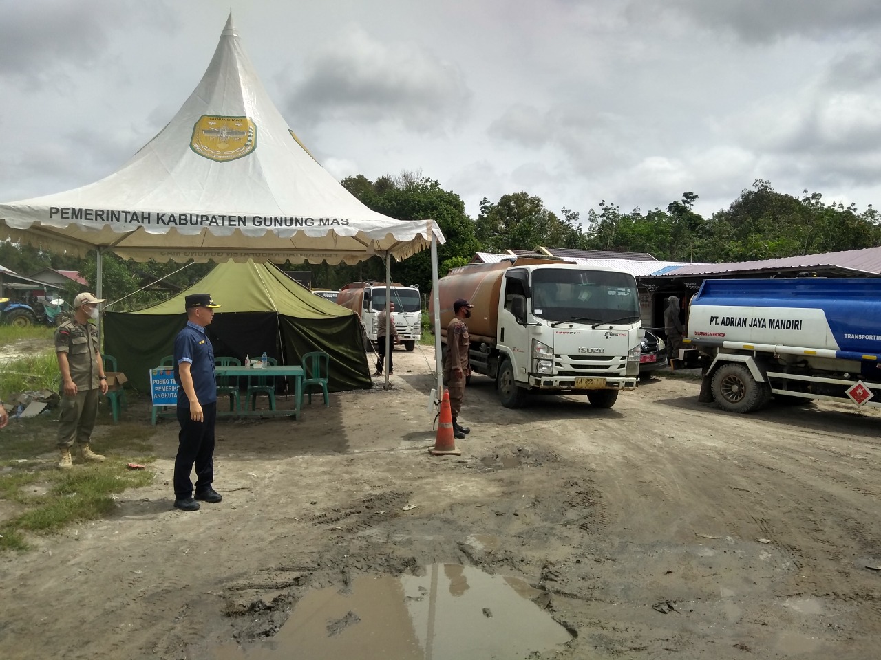 Mobil PBS Diminta Stop Melintas Selama Perbaikan Jalan