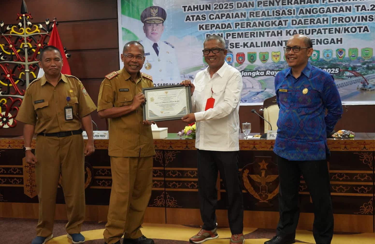 Plt Sekda M Katma F Dirun Buka Rapat TEPRA Provinsi dan Kabupaten/Kota se-Kalteng Tahun 2025