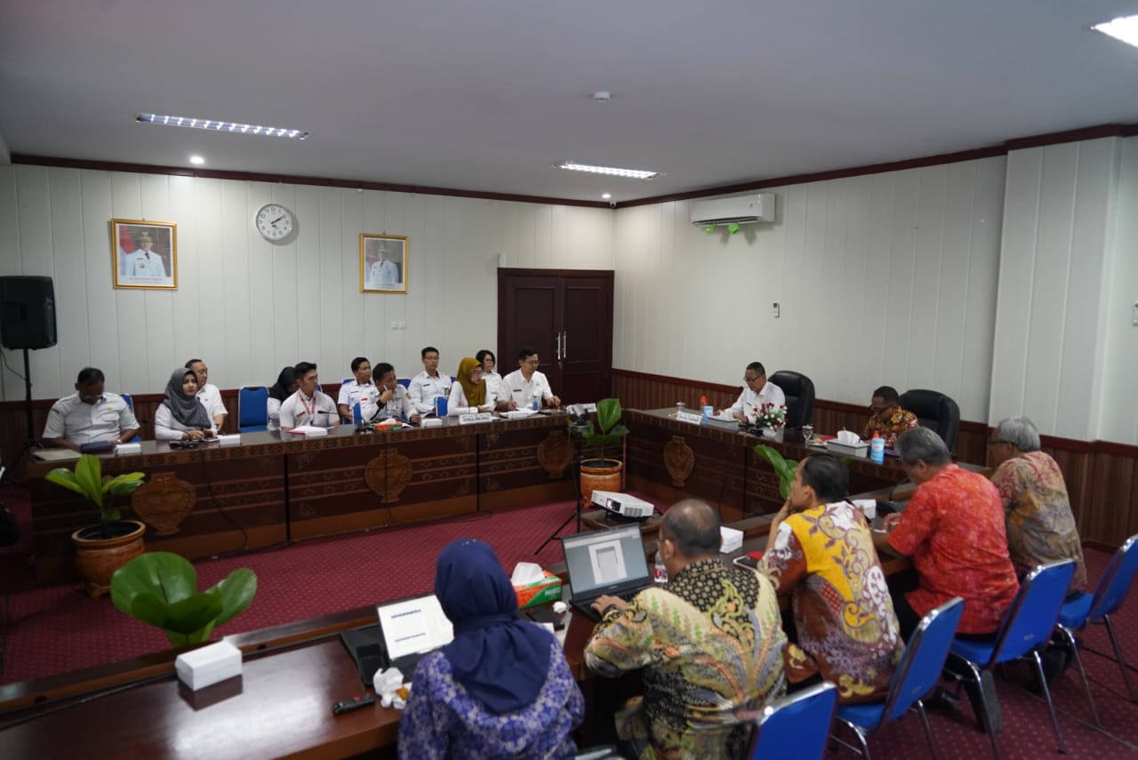 Pimpin Entry Meeting, Sahli Yuas Elko Minta Perangkat Daerah Jalin Kerja Sama dengan BPKP dalam Turunkan Angka Kemiskinan dan Stunting di Kalteng
