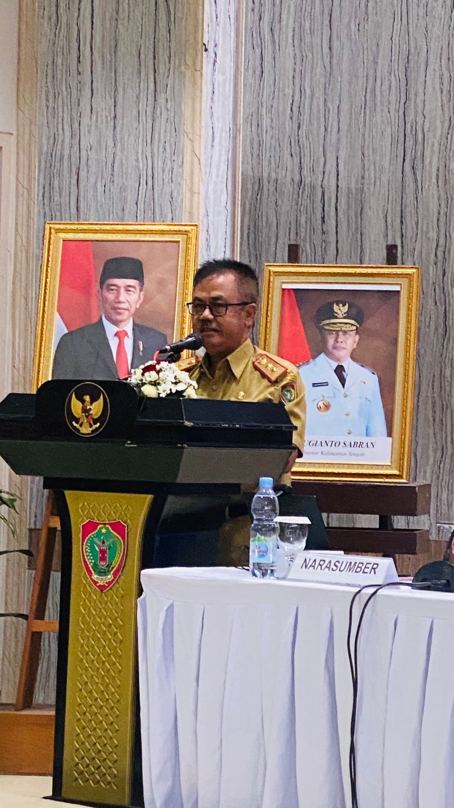 Sahli Gubernur Bidang Pemerintahan, Hukum dan Politik Buka FGD Konsultasi Publik Tahap I Penyusunan Grand Design Kalteng Tahun 2045