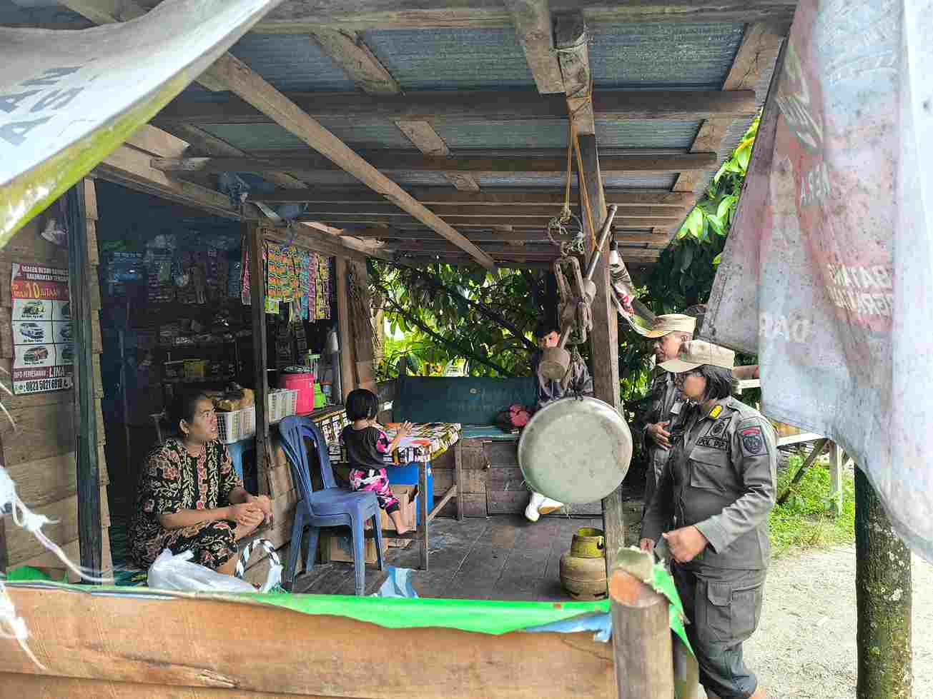 Imbau Masyarakat Tetap Waspada, TRC Satpol PP Kalteng Terus Laksanakan Patroli Pemantauan