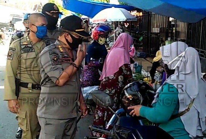 SatPol PP dan Damkar Kapuas Minta Pedagang Luar Kapuas Tidak Berjualan di Kuala Kapuas Selama Covid-19
