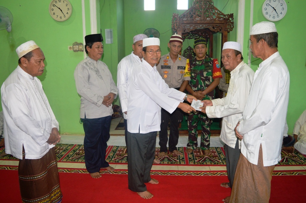 Wabup Safari Ramadan Masjid Mambulau