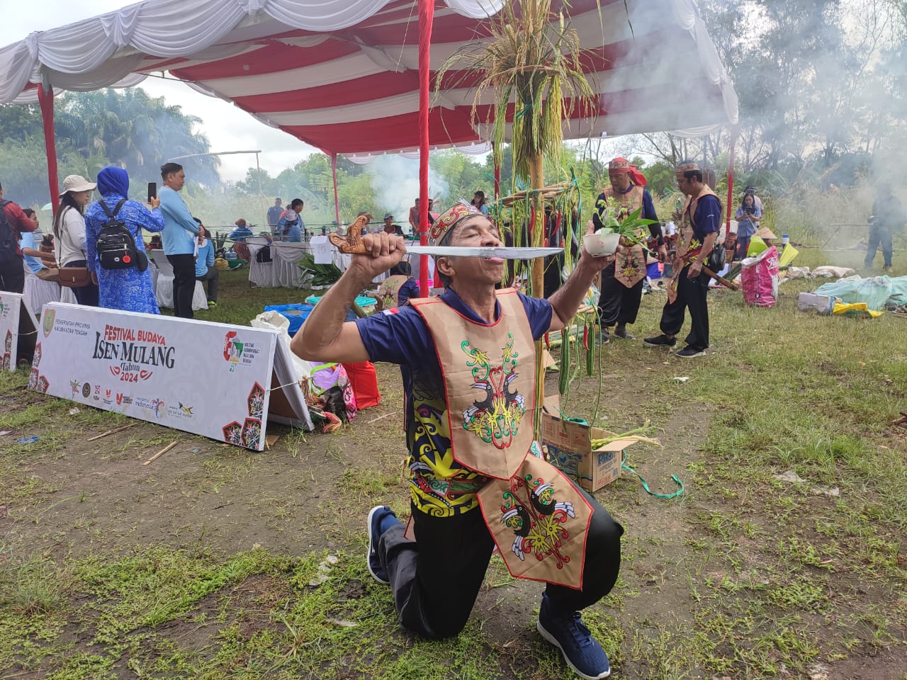 Lomba Malamang Wadah Promosi Makanan Tradisional Kalimantan Tengah