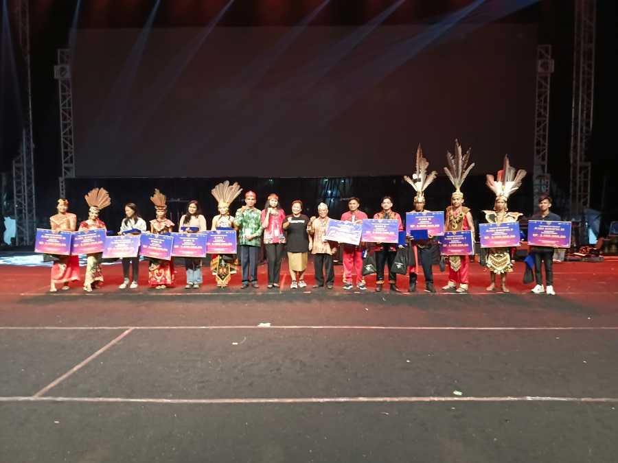 Lomba Karungut, Pelestarian Seni Budaya Bertutur dengan Iringan Musik Tradisional di FBIM 2024