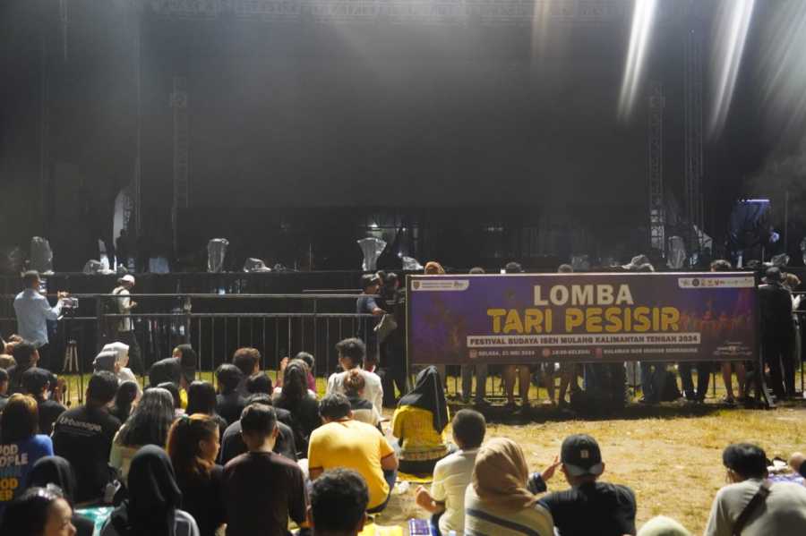 Lomba Tari Pesisir Curi Perhatian Masyarakat Kota Palangka Raya