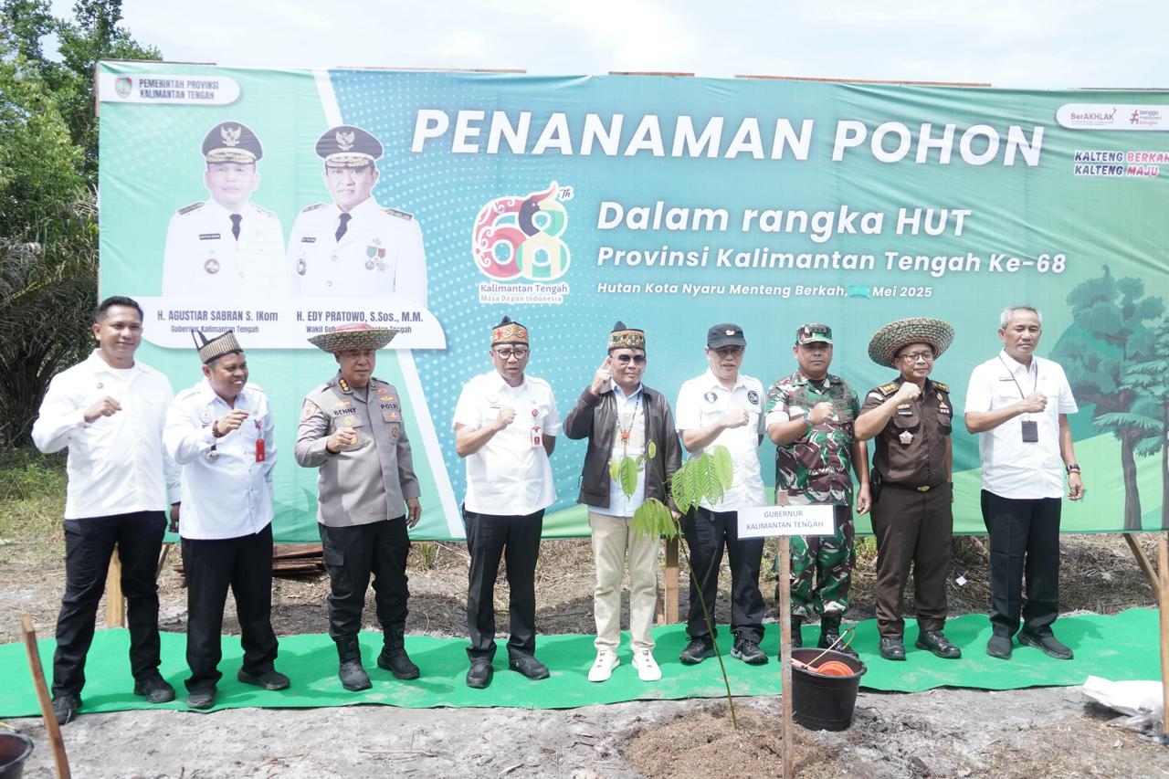 Dukung Konservasi Satwa dan Ekosistem, Gubernur Kalteng Pimpin Pelepasliaran Orangutan dan Penanaman Pohon